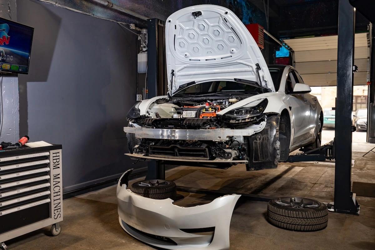 Front Bumper Repair in EV